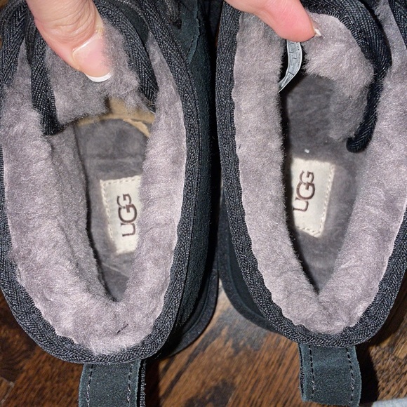 UGG Men's Neumel Shoes - Picture 8 of 8